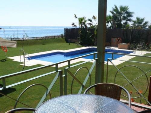 Axarquia Beach Hotel Almayate Extérieur photo
